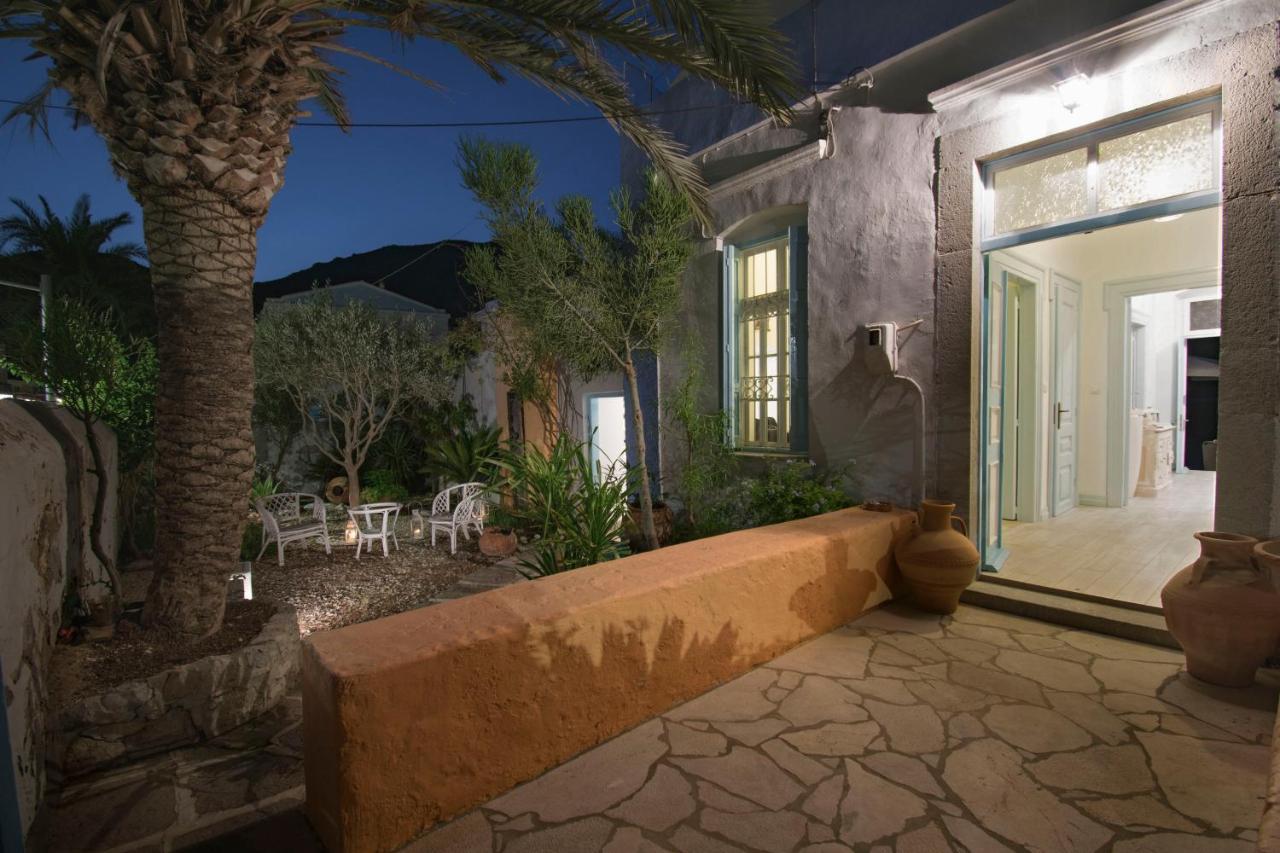 Villa Sylvia Đảo Sými Ngoại thất bức ảnh