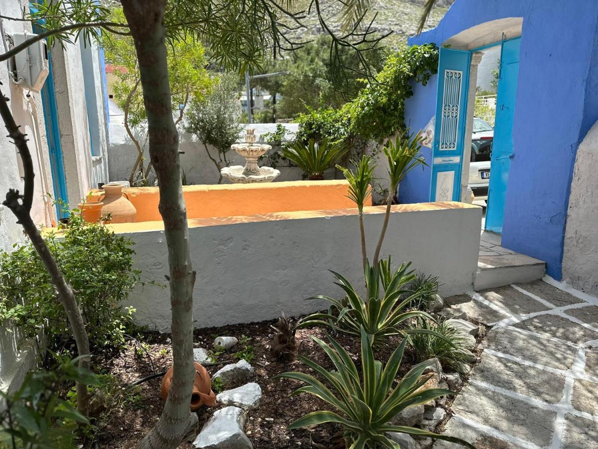 Villa Sylvia Đảo Sými Ngoại thất bức ảnh