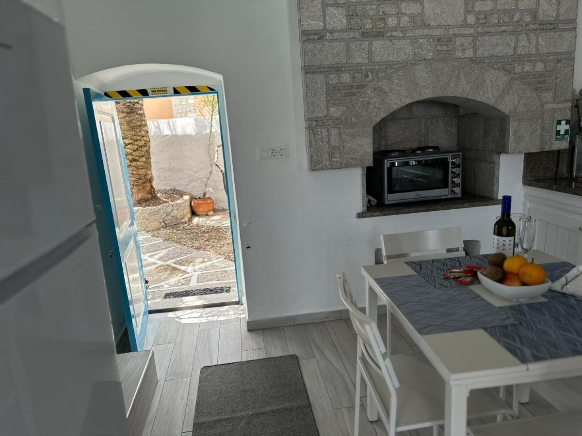 Villa Sylvia Đảo Sými Ngoại thất bức ảnh